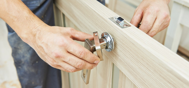 interior door repair Hawthorne